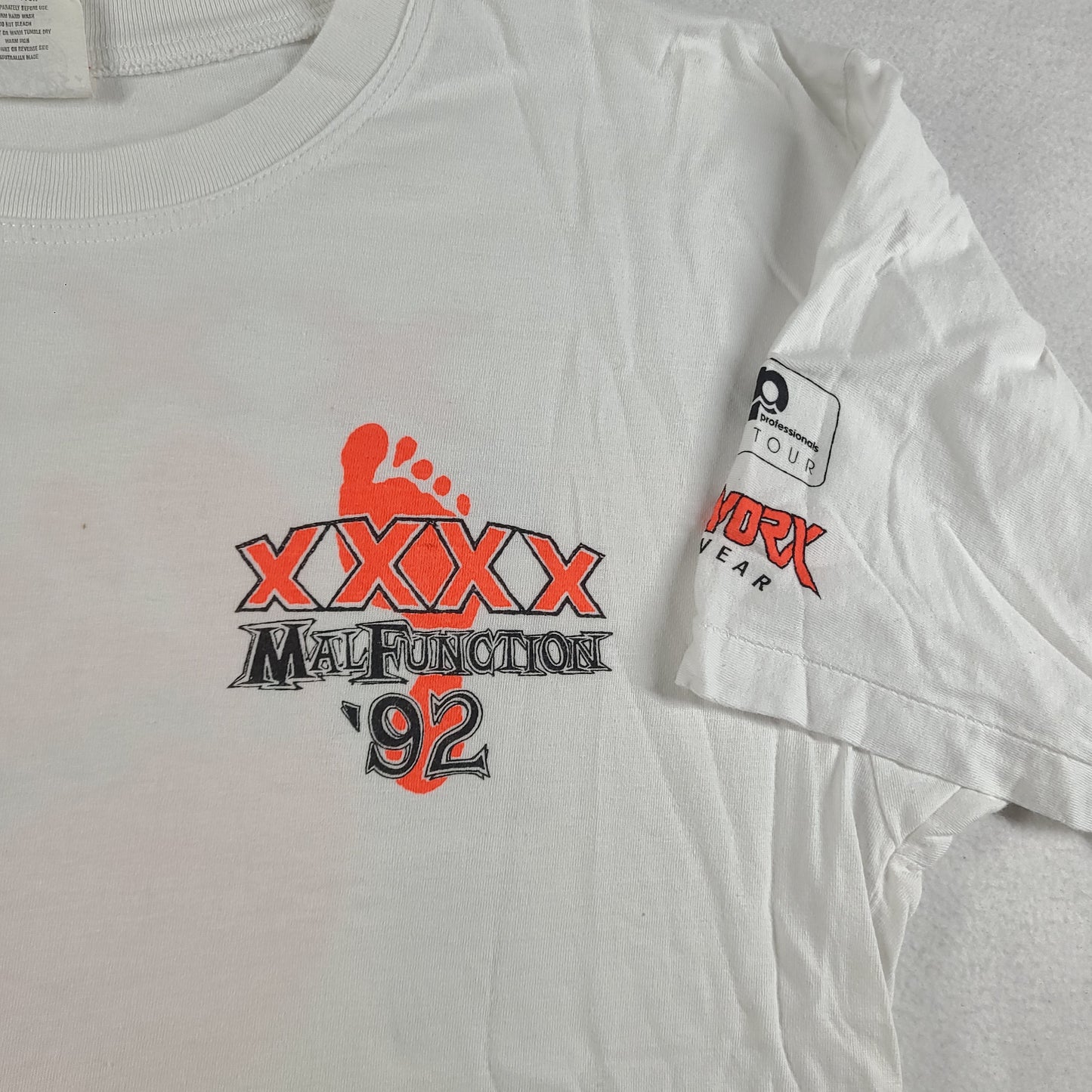 Vintage 1992 Malfunction Shirt Size L Surf White Gold Coast Adult Mens Tee