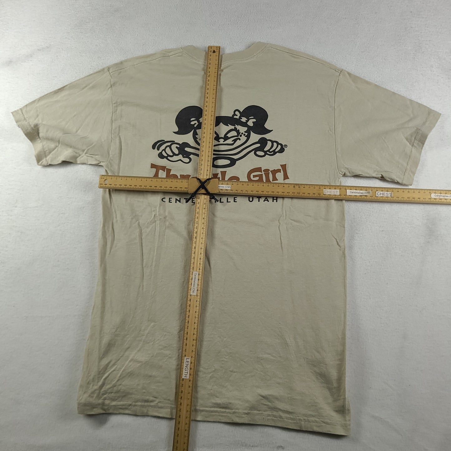 Throttle Girl Shirt Gildan Size M Grey Short Sleeve Adult Centerville Utah
