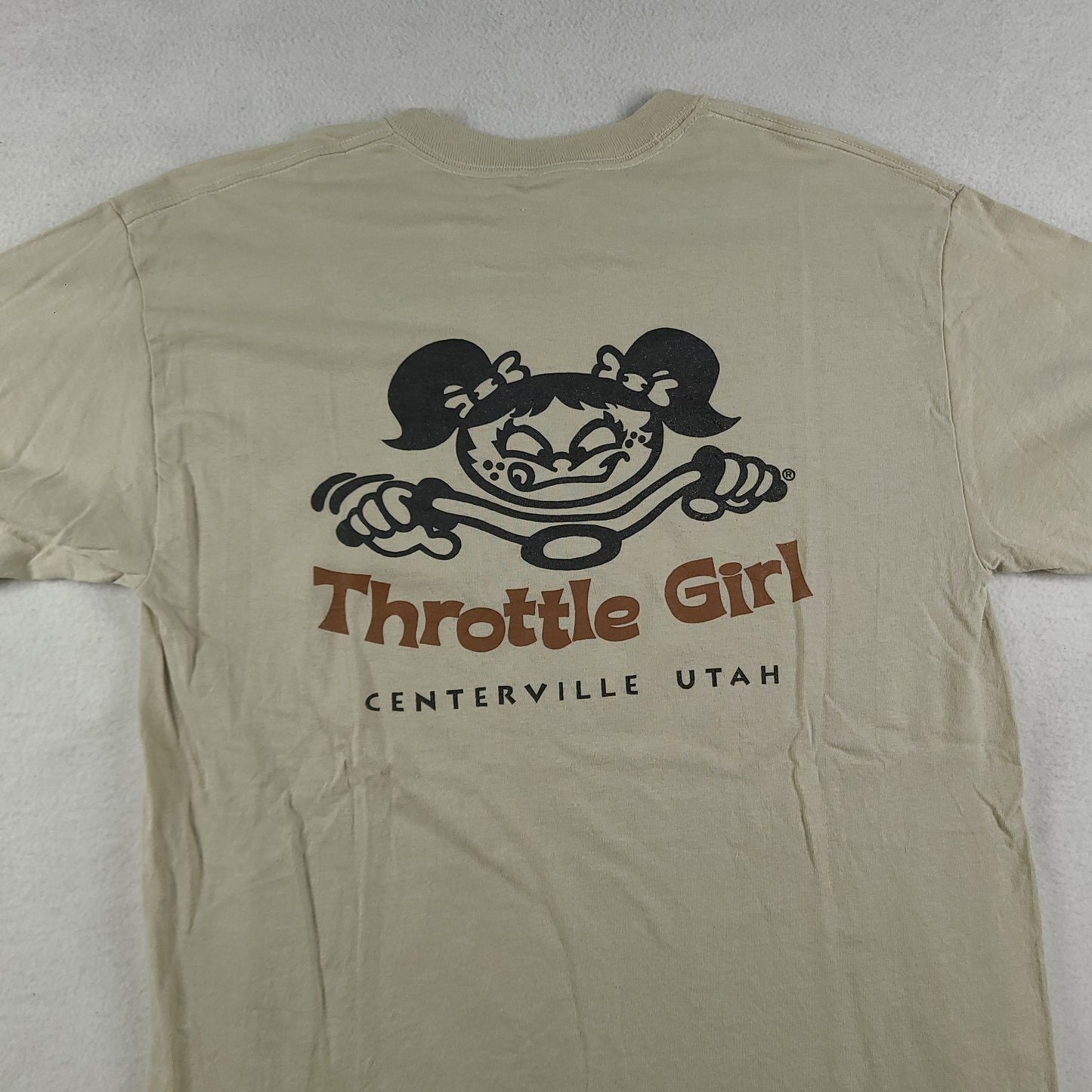 Throttle Girl Shirt Gildan Size M Grey Short Sleeve Adult Centerville Utah