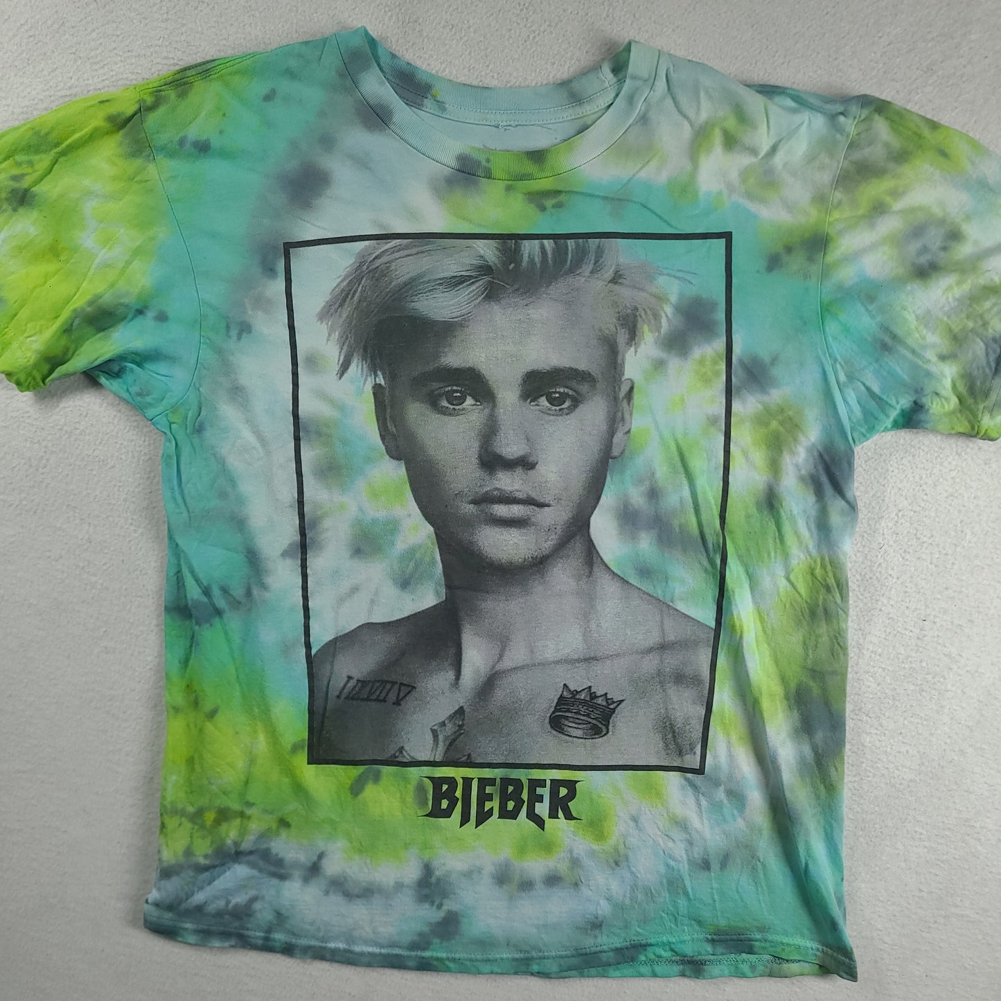 Justin Bieber Shirt Green Size L Tie Dye Short Sleeve Graphic Tee