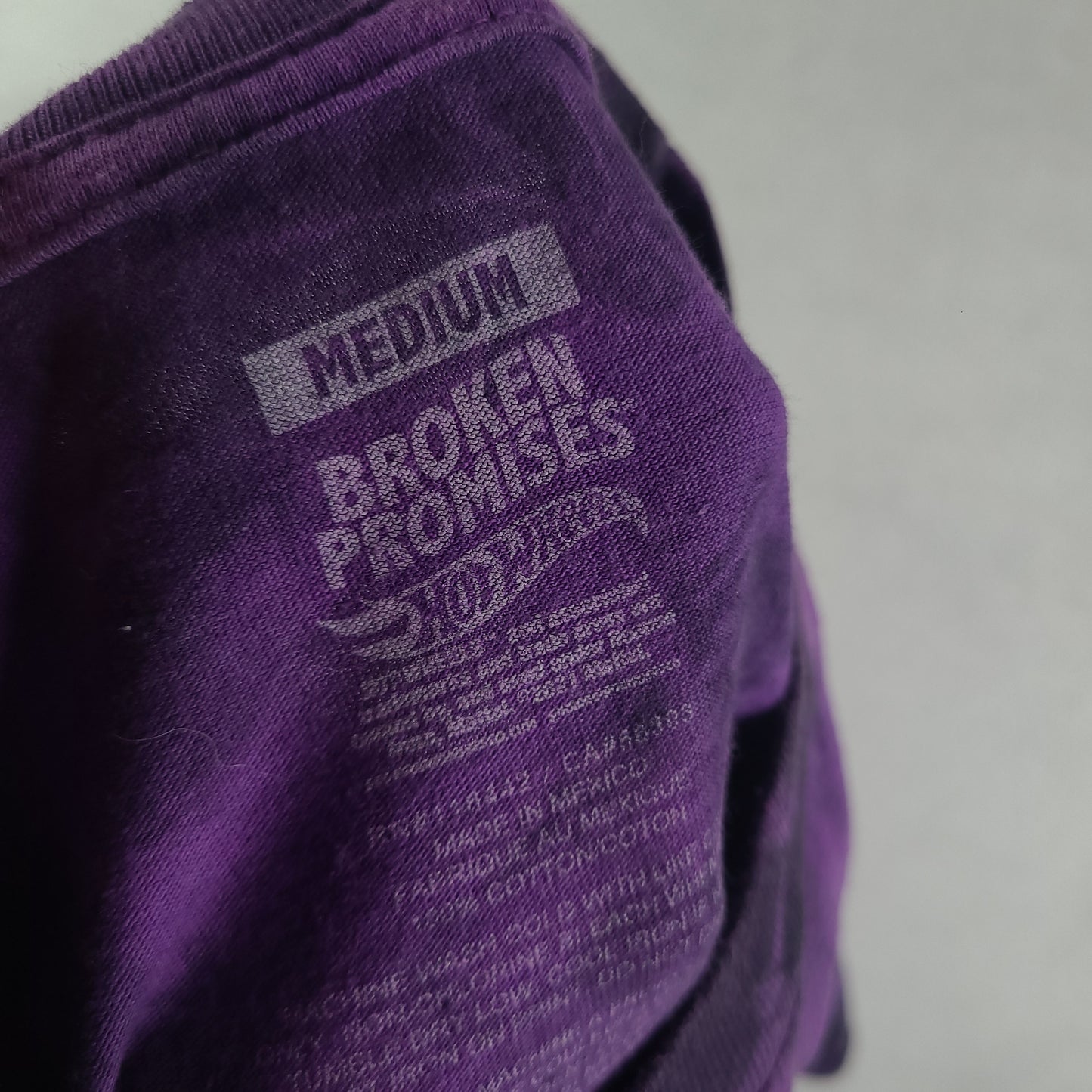 Hot Wheels Shirt Broken Promises Purple Size M Cotton Graphic Tee Adult