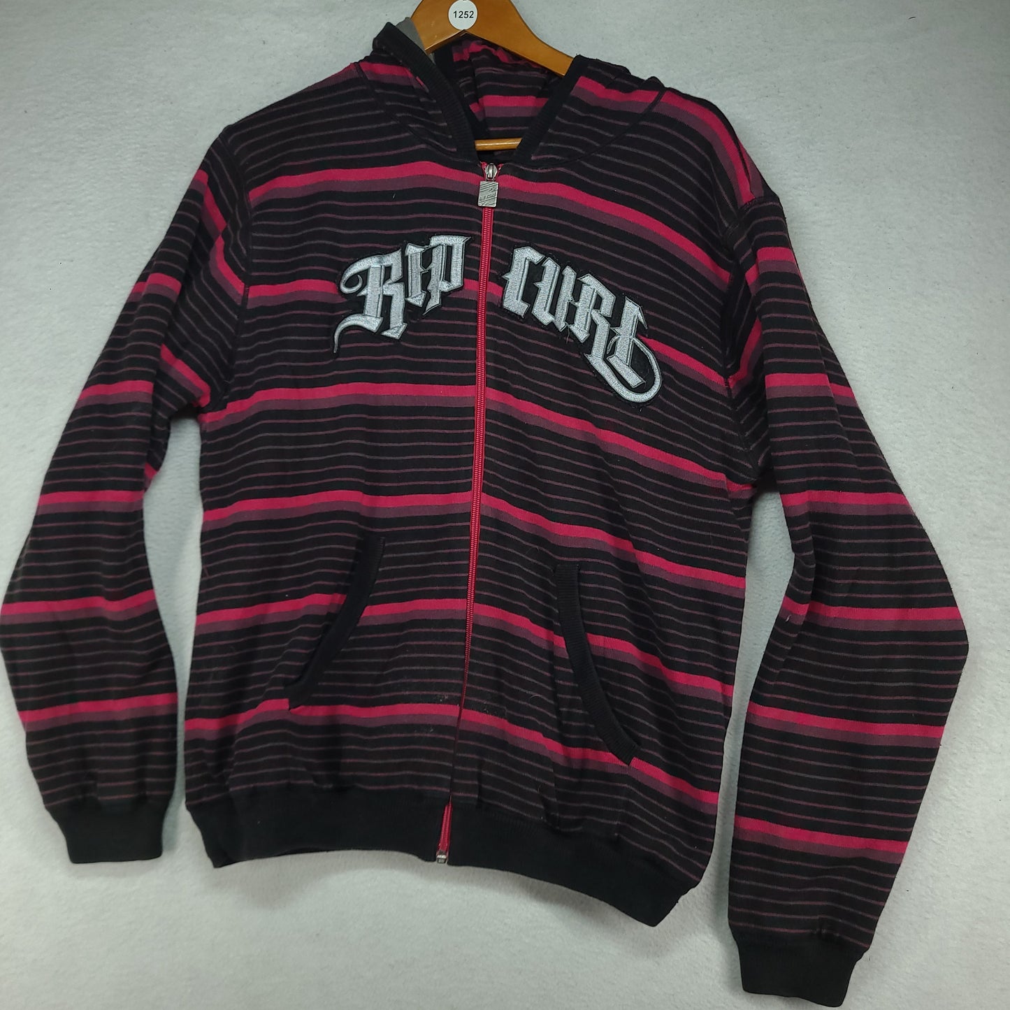 Rip Curl Hoodie Full Zip Y2K Red Black Size M Adult Cotton