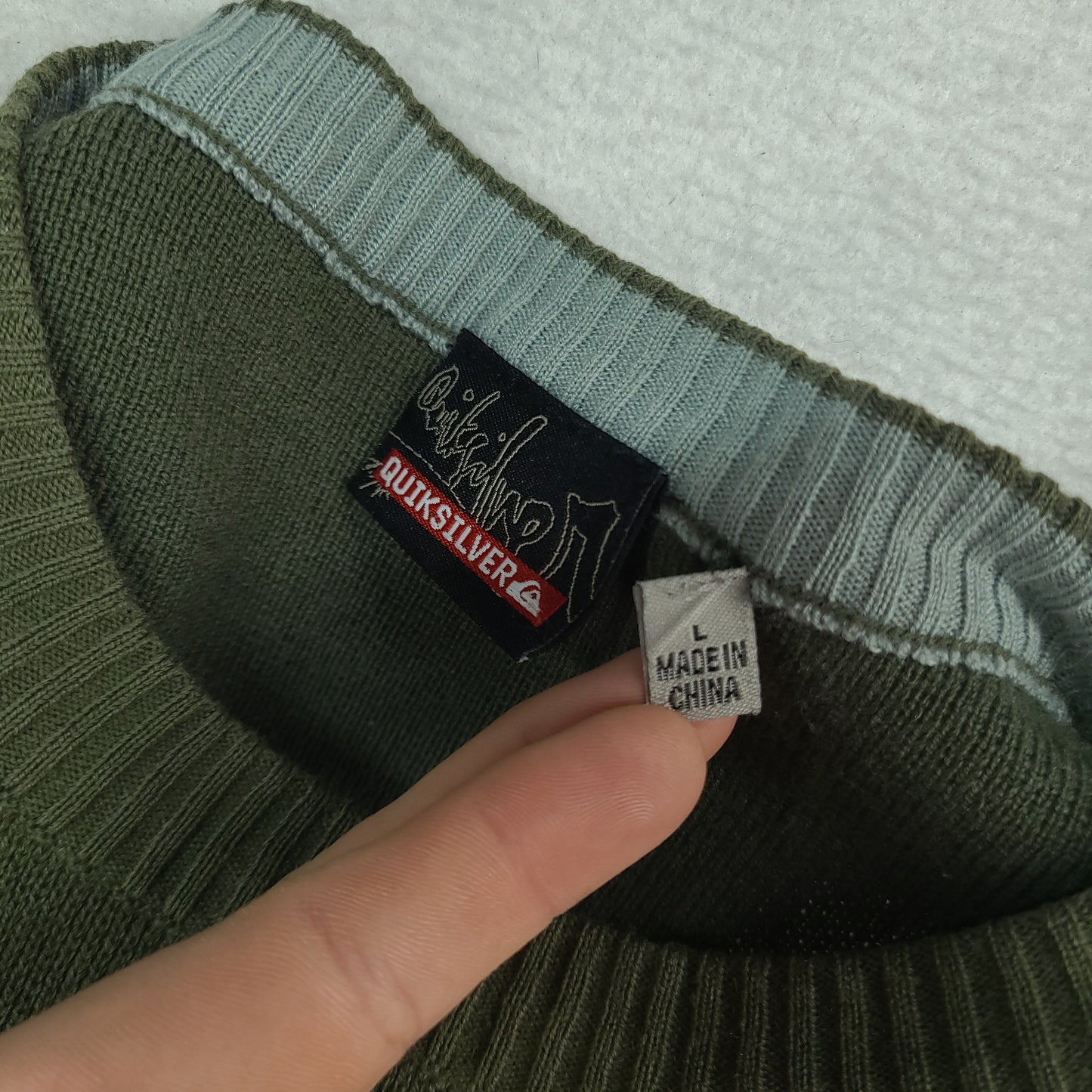 Quiksilver Sweater Green Knit Pullover Distressed Size L Adult Y2K Surf