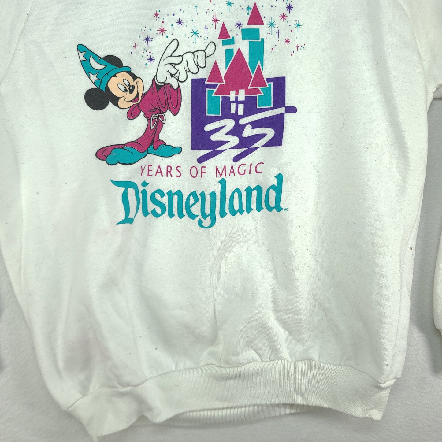 Vintage Disneyland Jumper Crewneck White Pullover Size XL Made in USA 35 Years of Magic