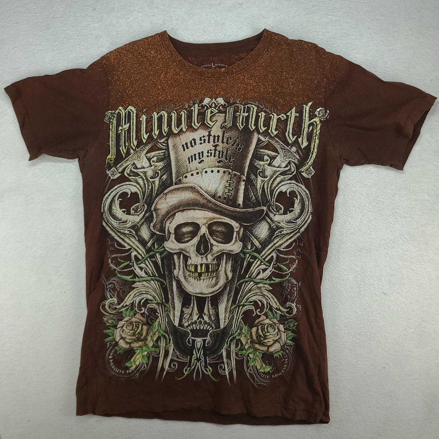 Minute Mirth Shirt Brown Y2K Short Sleeve Graphic Tee Size L Adult