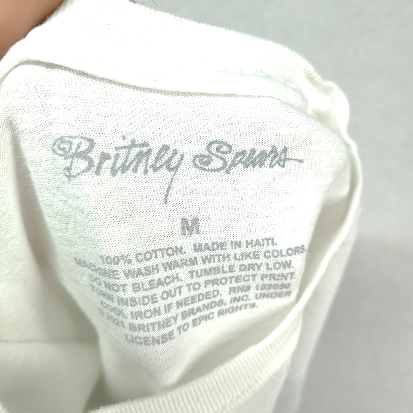 Britney Spears Shirt White Short Sleeve Graphic Tee Size M Cotton Adult Casual
