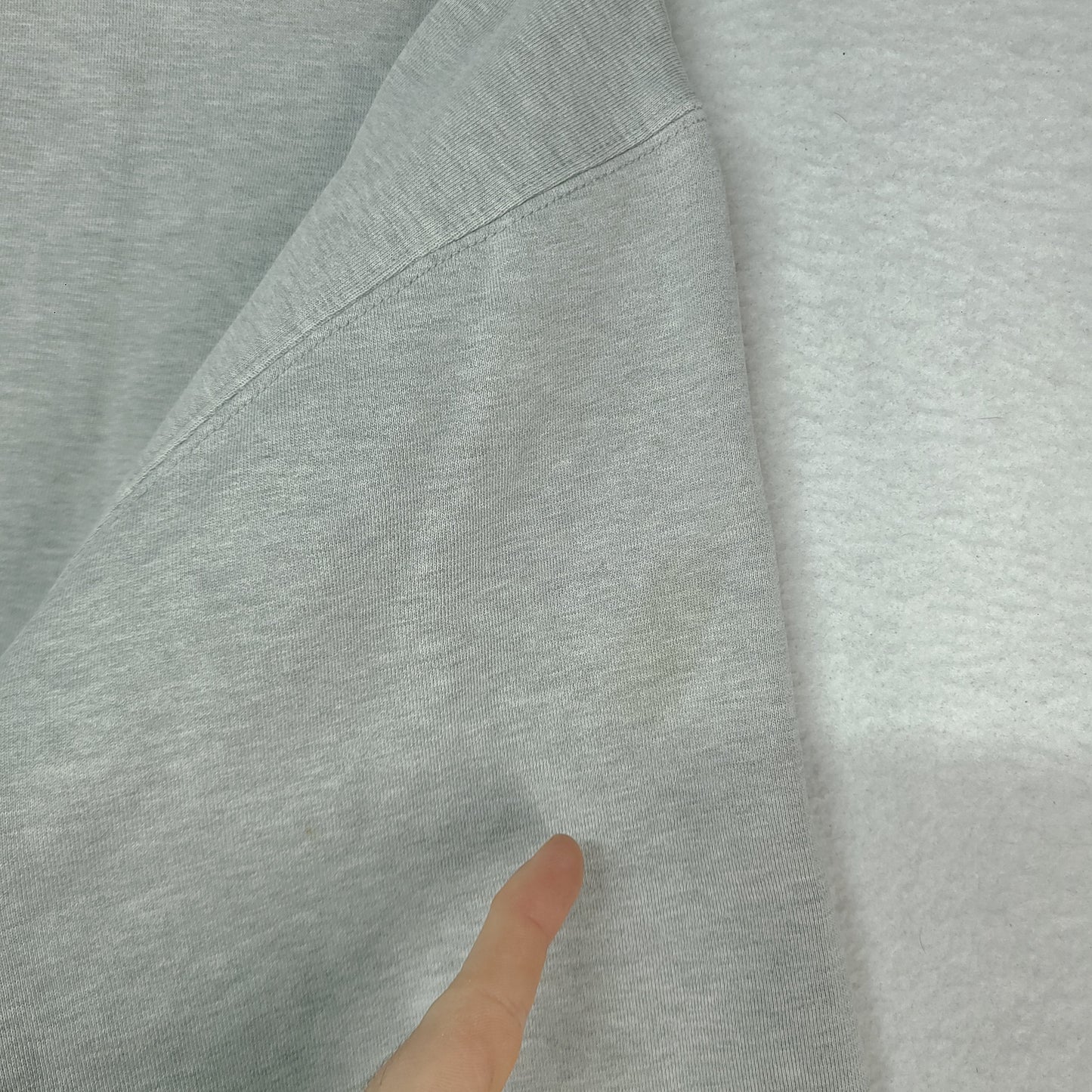 Quiksilver Jumper Grey Size L Pullover Spellout Adult Winter Warm Distressed Cuffs