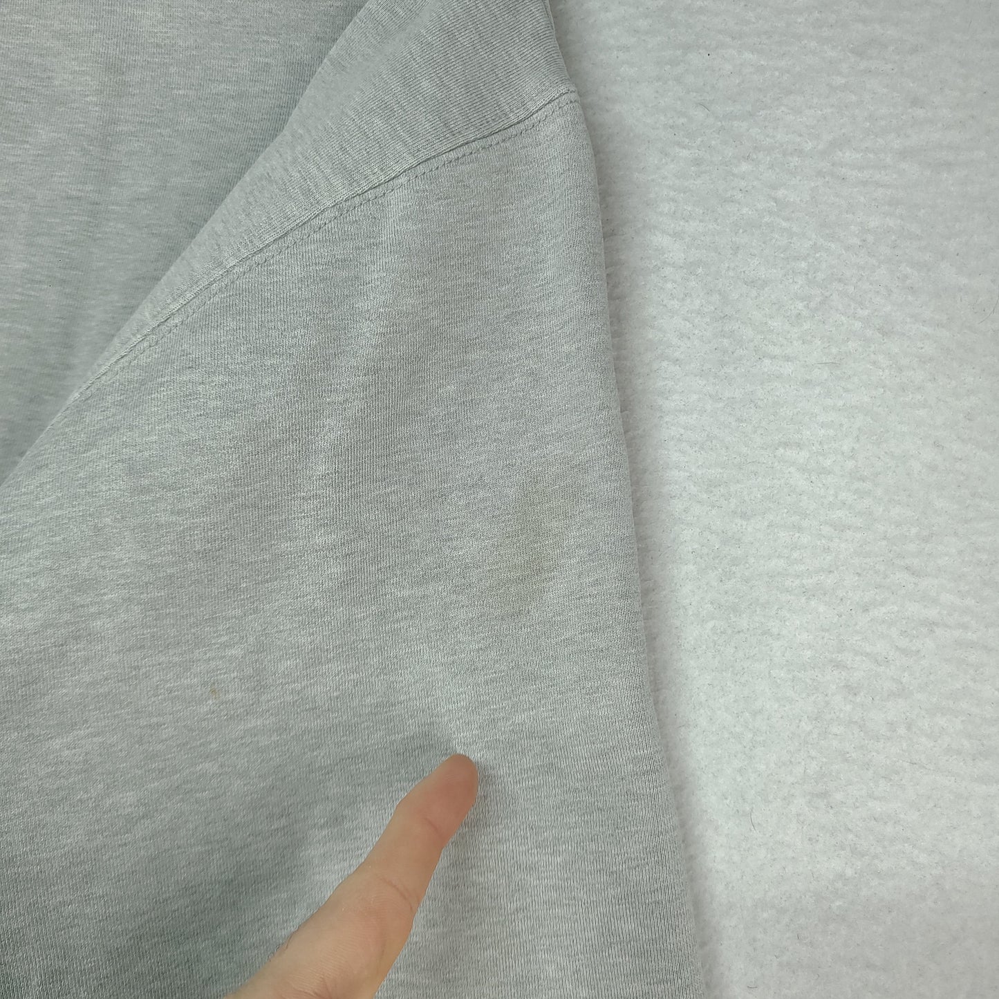 Quiksilver Jumper Grey Size L Pullover Spellout Adult Winter Warm Distressed Cuffs