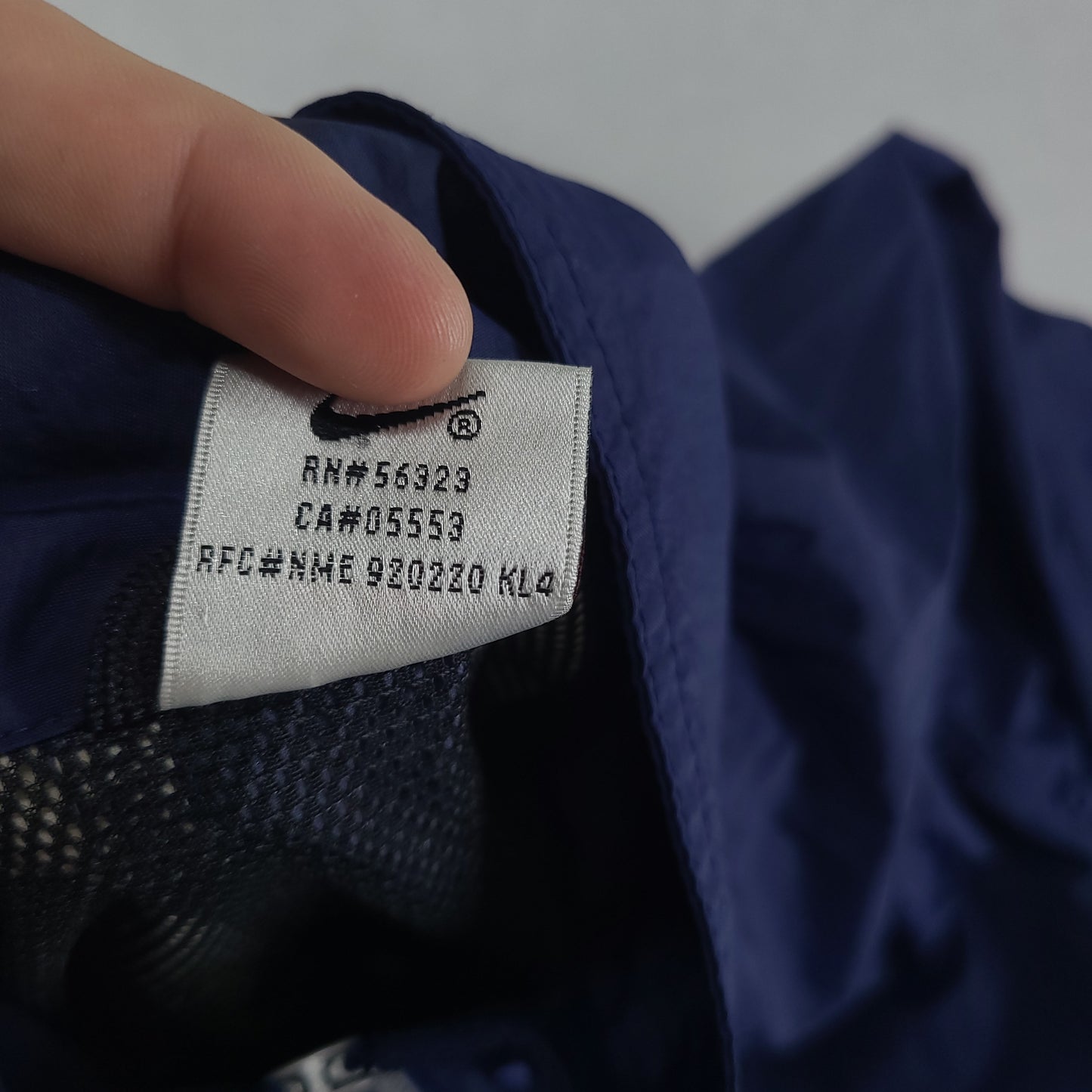 Vintage Nike Windbreaker Jacket Blue Zip Pockets Adult Size L Made in Thailand