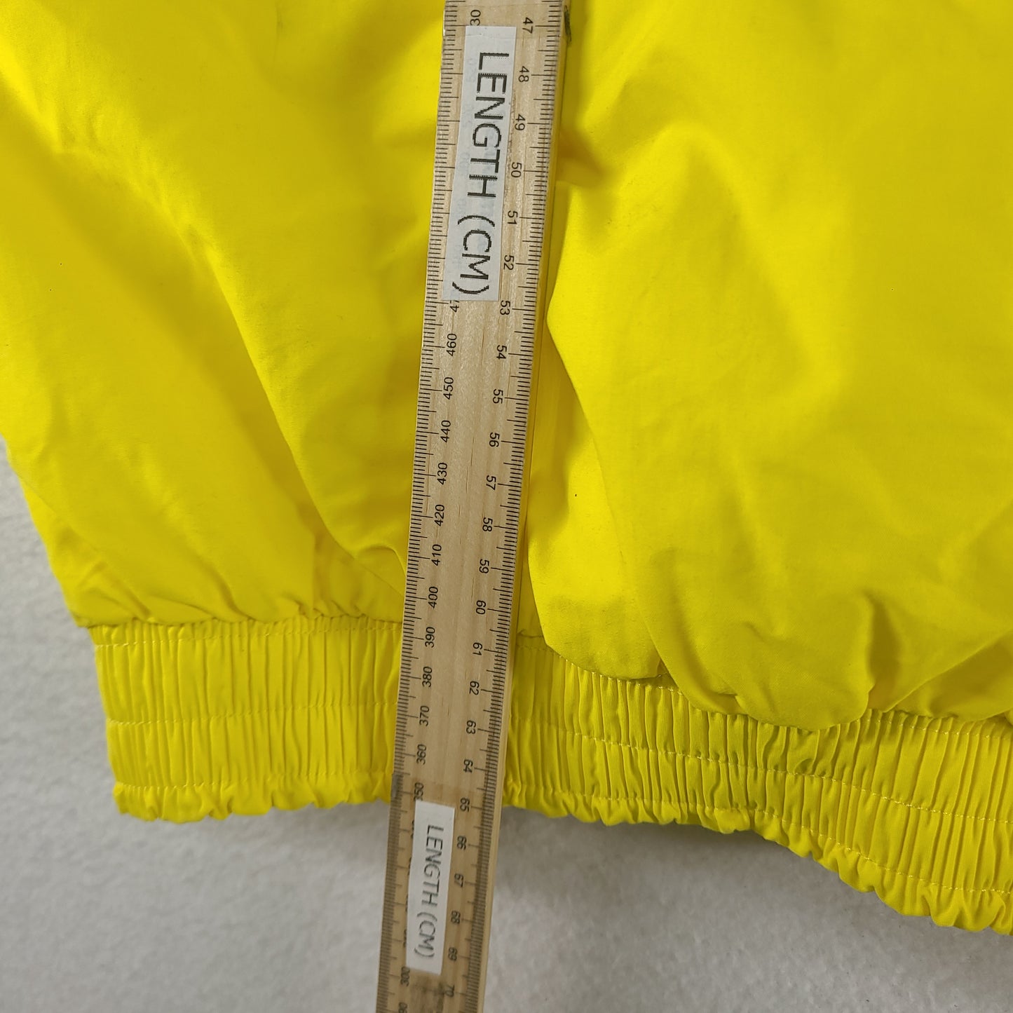 Vintage Quiksilver Jumper Windbreaker Yellow Size M Mens Nylon Pullover