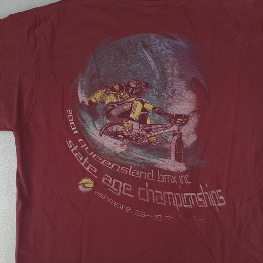 Vintage 2001 Motorcross Championships Shirt Red Short Sleeve Graphic Logo Tee Size L Blue Whale