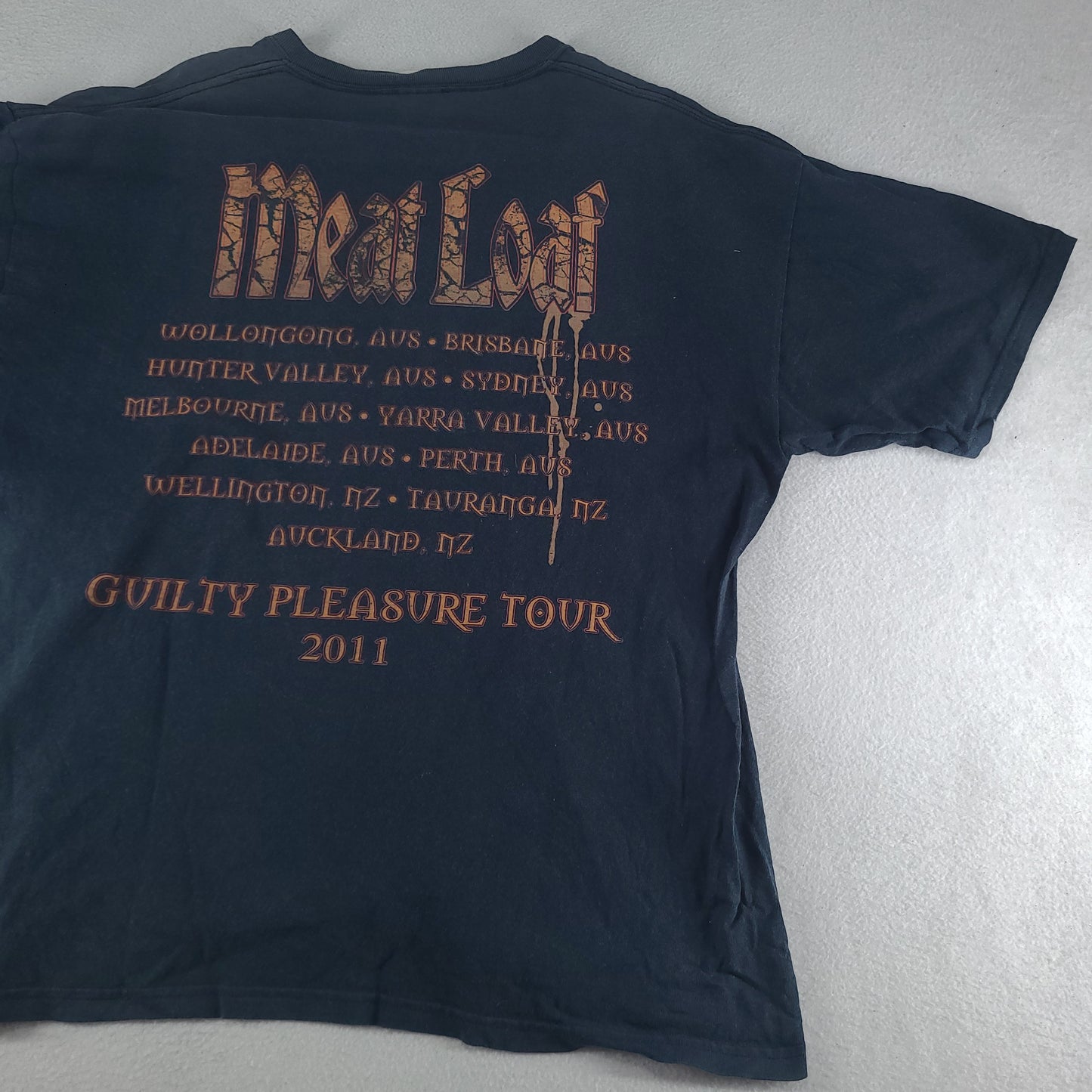 Meat Loaf Shirt Australian Tour 2011 Guilty Pleasure Tour Black Graphic Tee Size XL