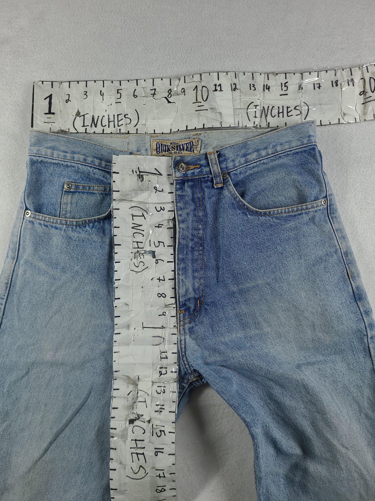 Vintage Quiksilver Jeans Blue Denim Size 32 Adult Mens Surf Zip Straight Logo