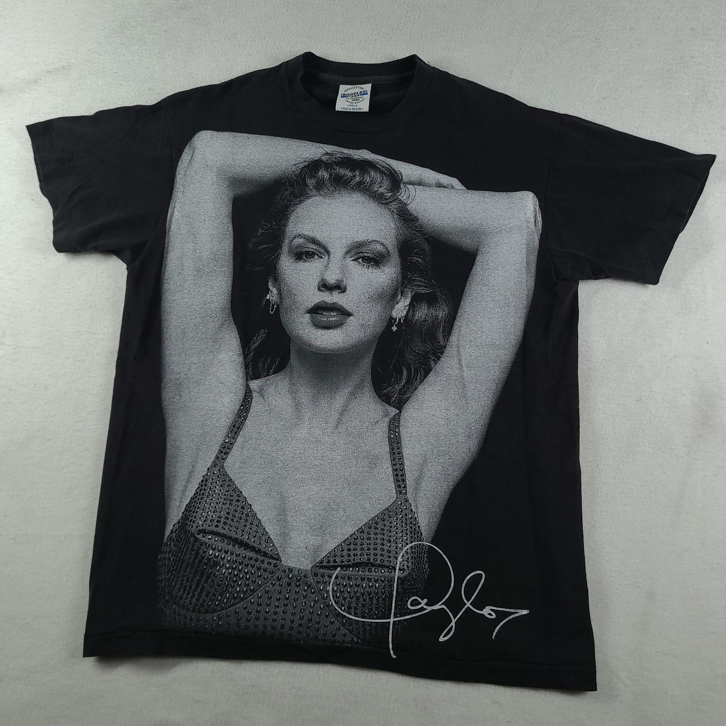 Taylor Swift Shirt Bootleg Black Size L Adult Big Print Graphic Tee