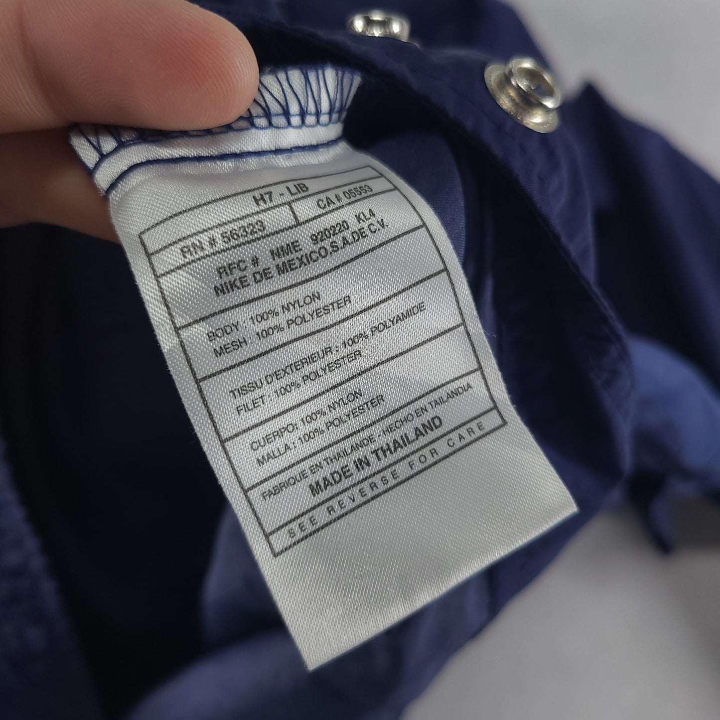 Vintage Nike Windbreaker Jacket Blue Zip Pockets Adult Size L Made in Thailand