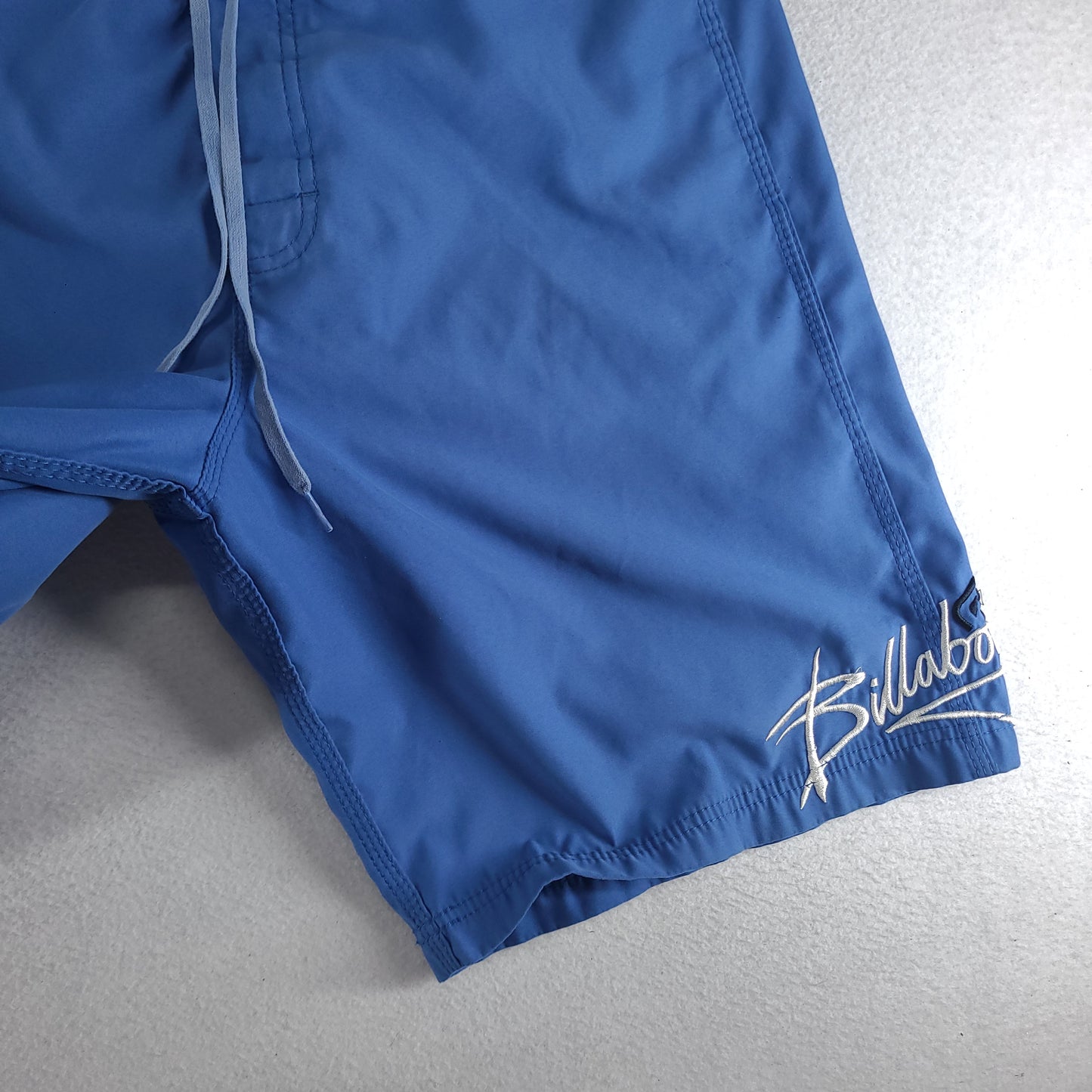 Billabong Shorts Blue Y2K Spellout Adult Size 34 Polyester Surf Beach