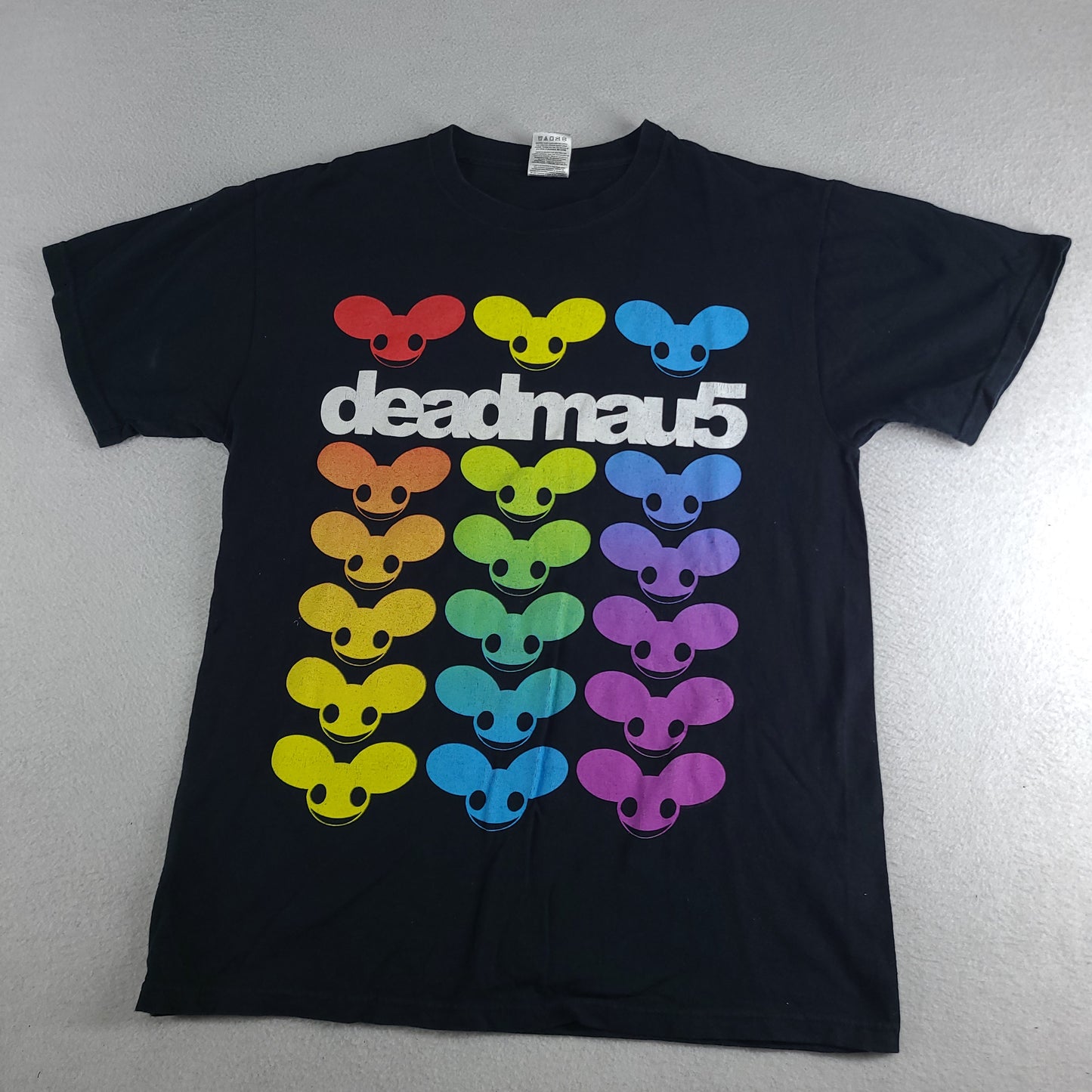 Deadmau5 Shirt Black Short Sleeve Graphic Tee Fruit of the Loom Black Size M Cotton Casual